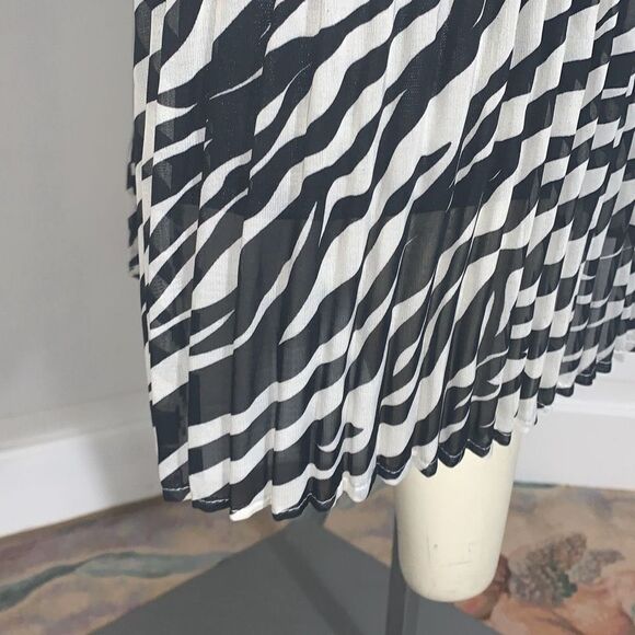 Vintage Zebra Sheer Chiffon Crinkle Pleated Layered Midi Skirt - Picture 14 of 14